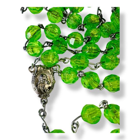 Vintage Bright Green Rosary | Catholic Prayer Beads - Picture 4 of 5